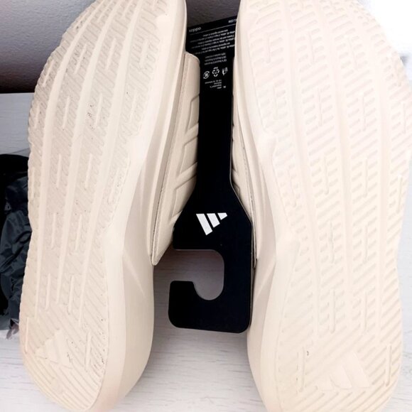 Adidas  Mens Light Blaze Slides or Sandals Size 12 Tan -New With Tags + Socks - Picture 6 of 11